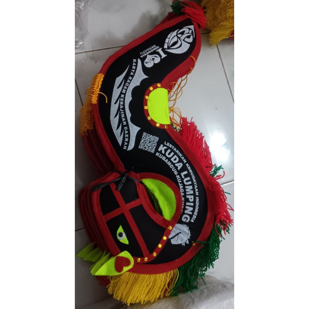 Kuda lumping jaranan khas madura / jaranan anak / kuda lumping kain