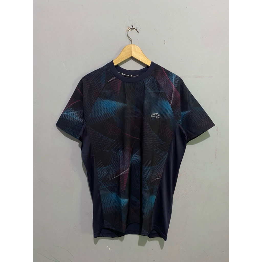 kaos olahraga running Findout (ada kantong dibelakang)