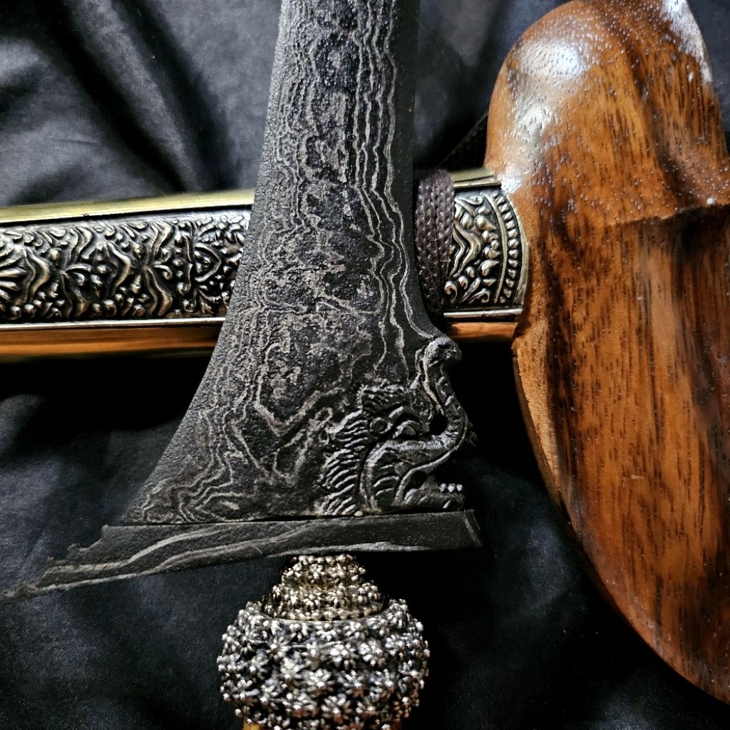 Keris Makoro Pamor Wahyu Tumurun