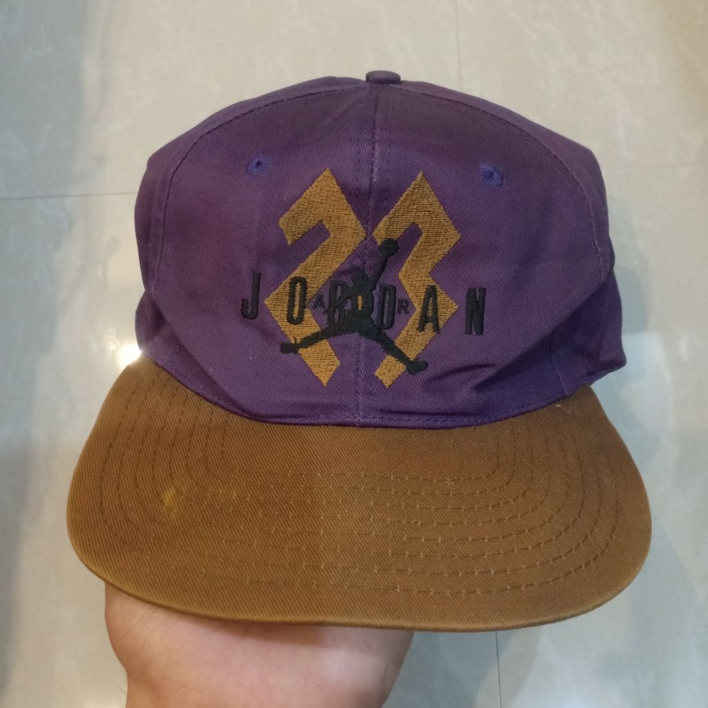 Topi Nike Jordan 23 Legacy