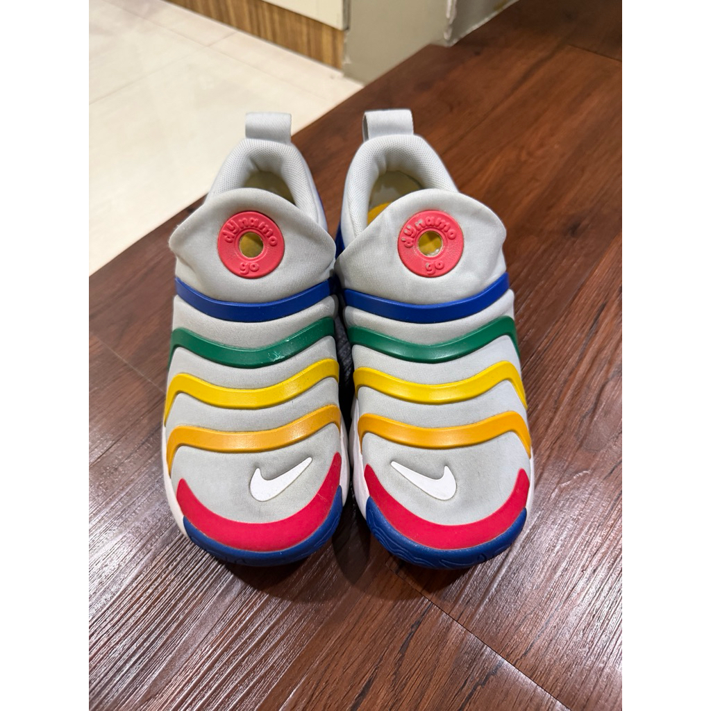 Preloved - Nike Shoes Anak