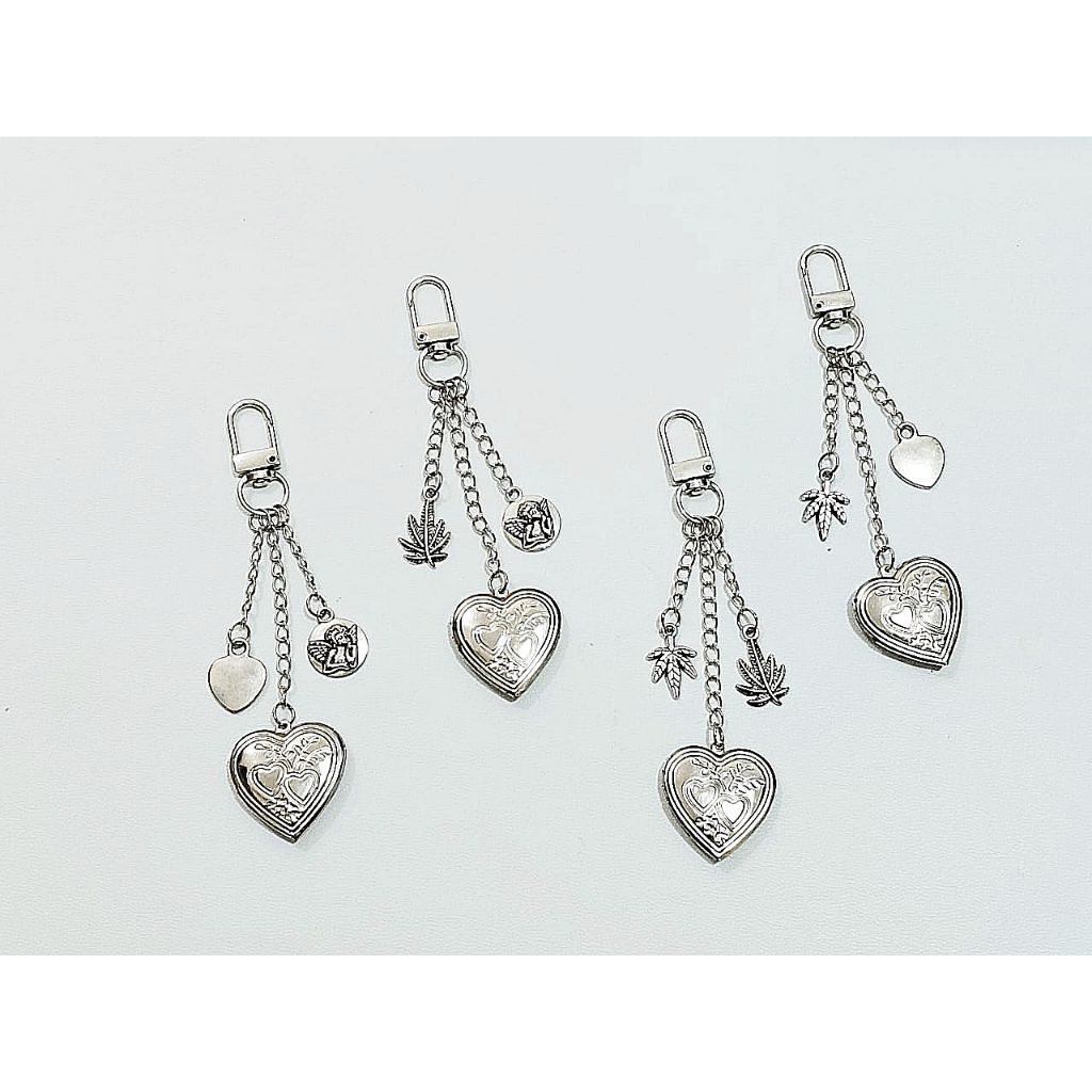 1 pcs keychain locket hati besar 3cm gen z unik