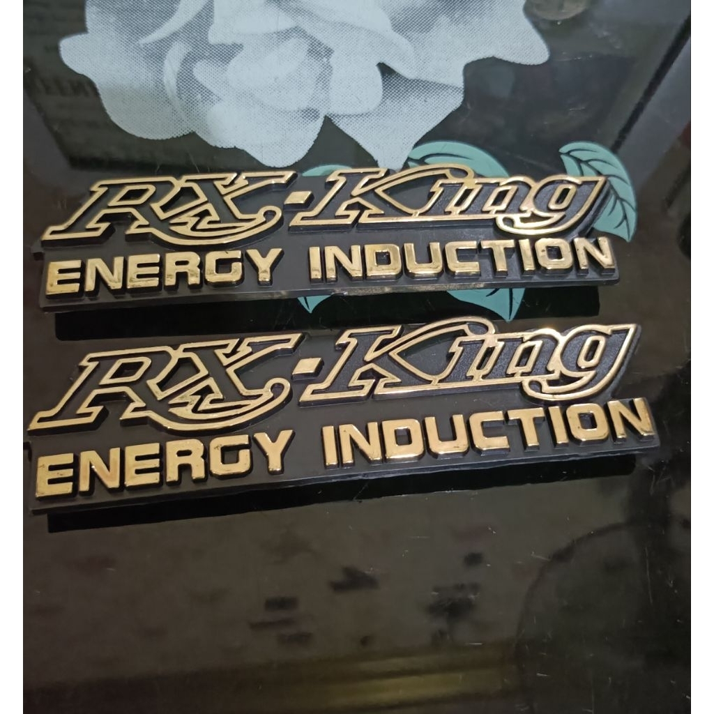 EMBLEM LOGO BOX AKI ACCU RXK RX KING NOS DETAIL ORIGINAL