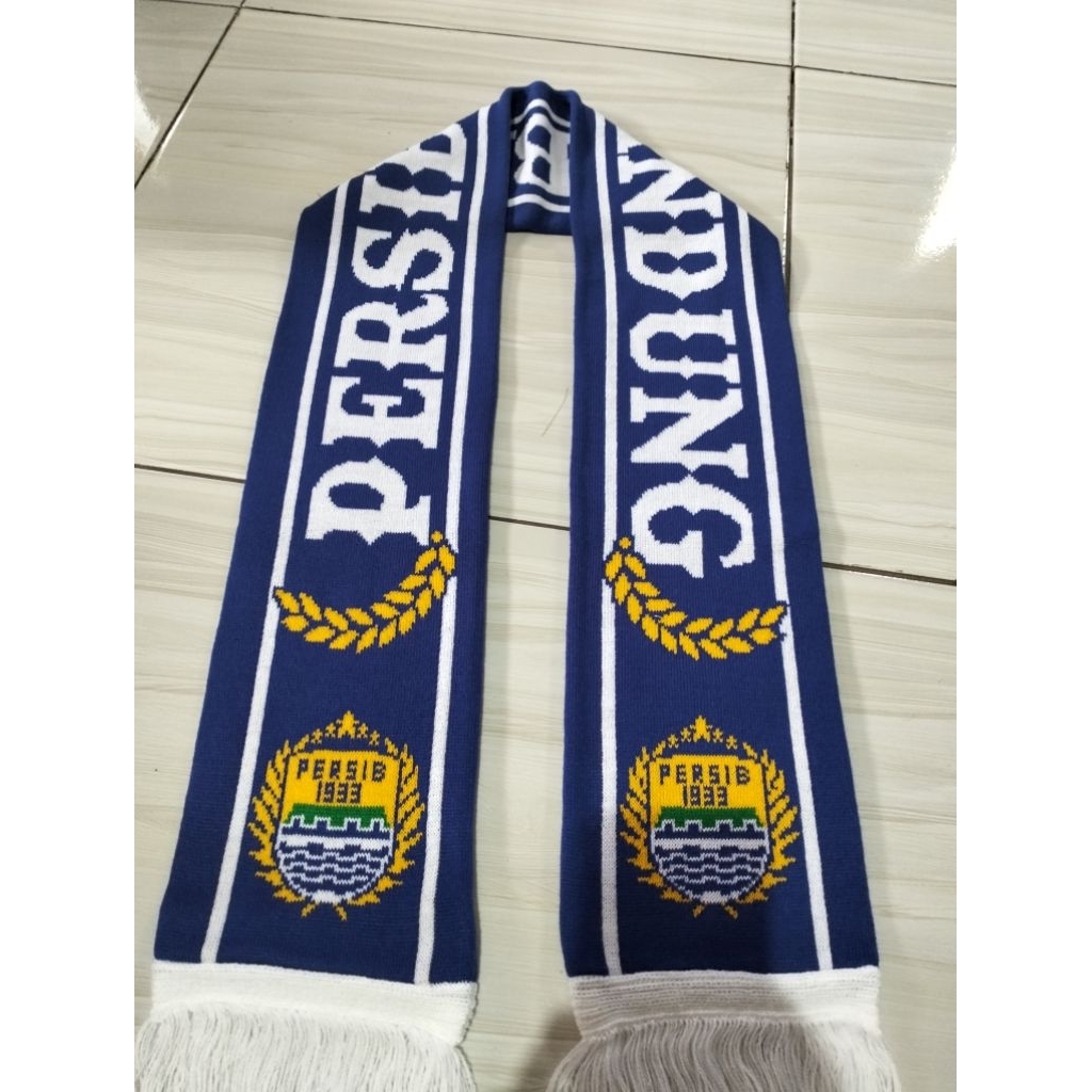 scraft rajut 14get/syal Persib juara bintang 5
