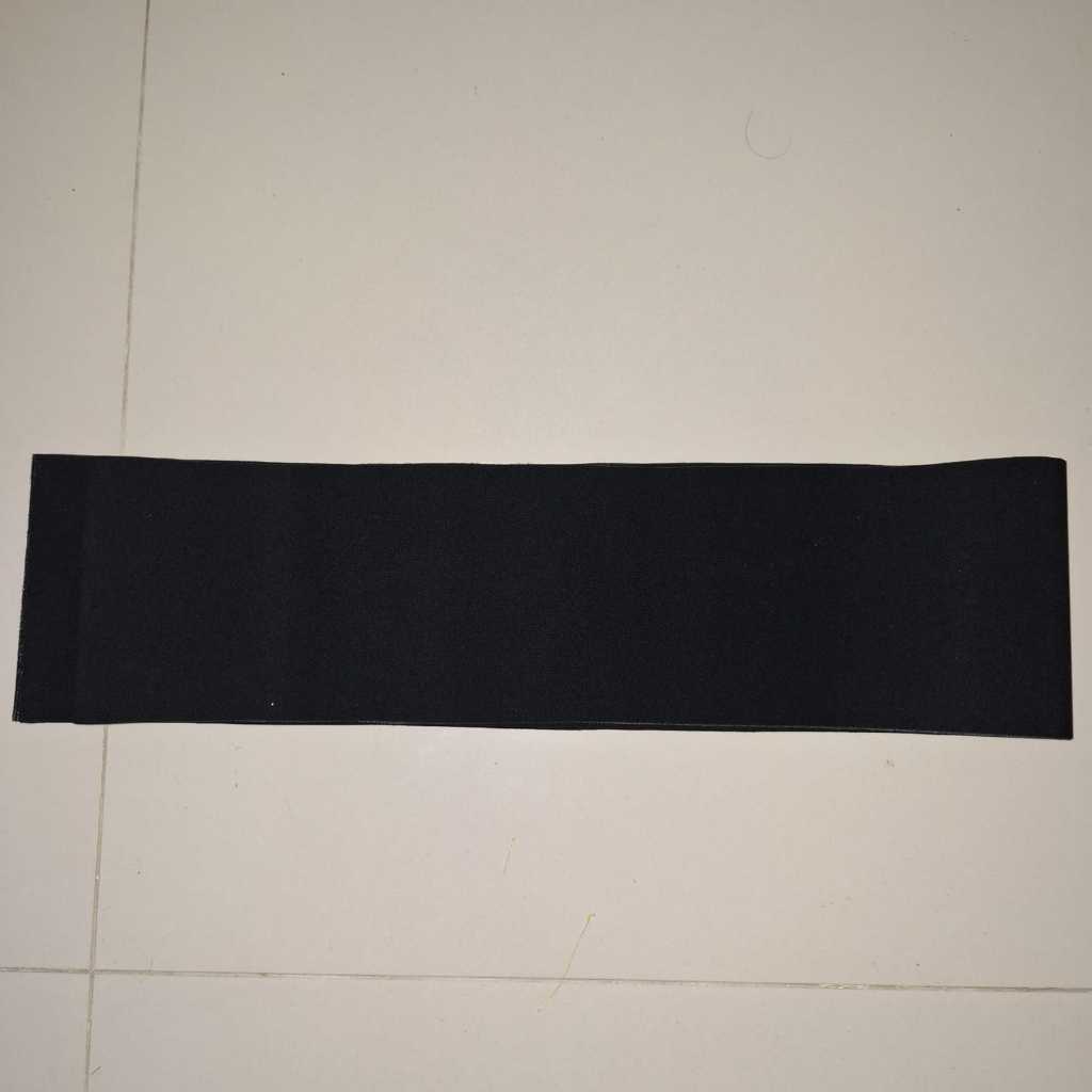 Kain Selempang Bludru hitam