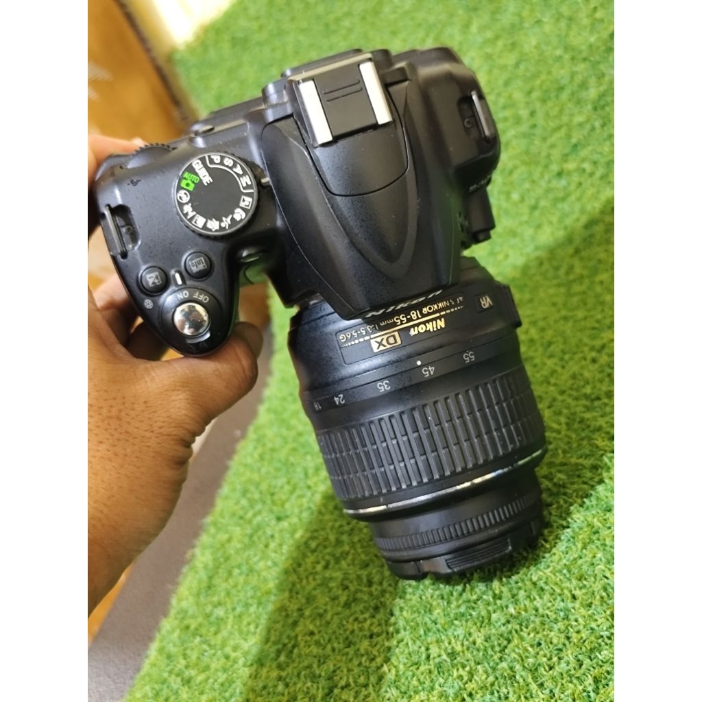 NIKON DSLR D3000 LENSA KIT