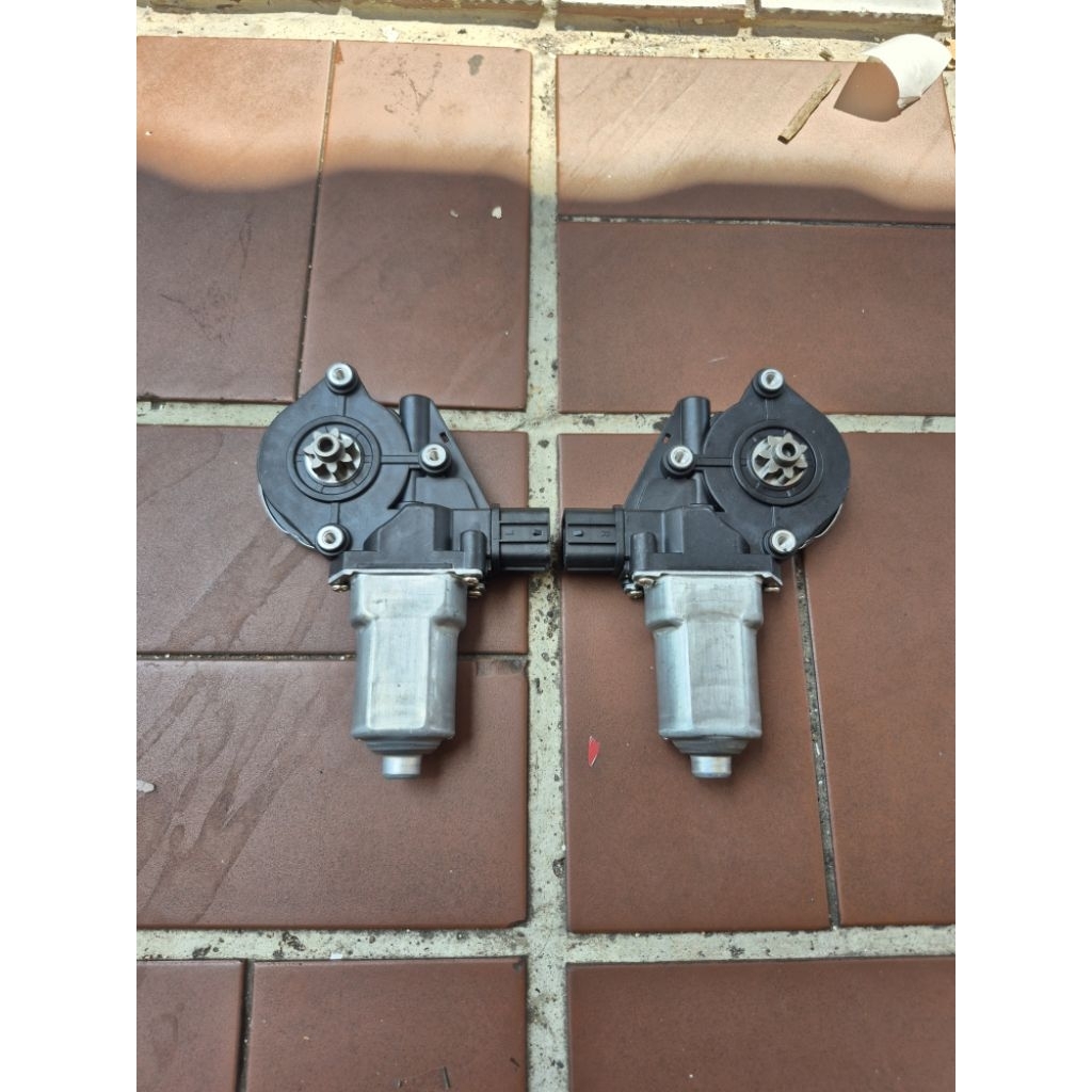 Motor Power Window Depan Mitsubishi Outlander Sport Mirage