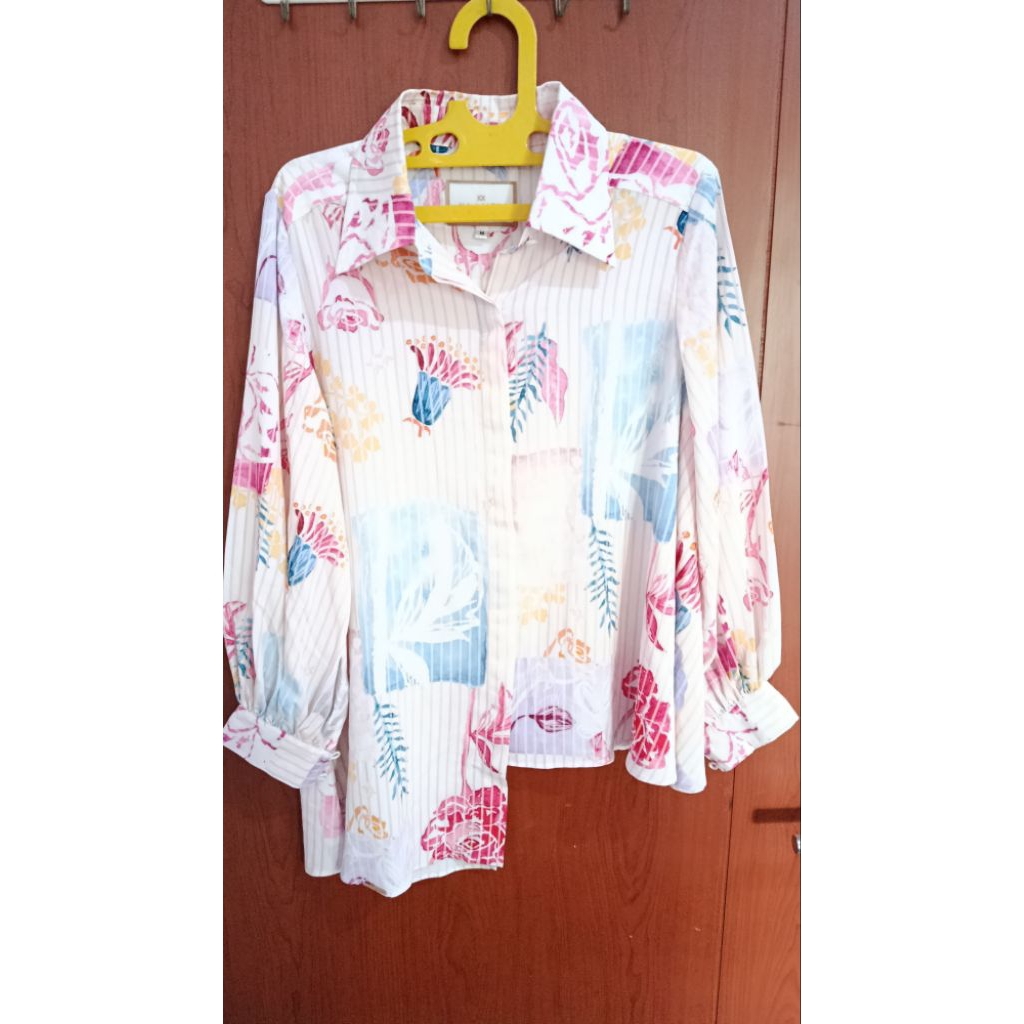 Wearing Klamby Abbey Blouse Size M (Preloved VVGC no minus)
