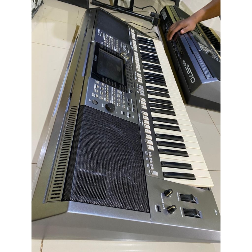 Keyboard Yamaha PSR S770