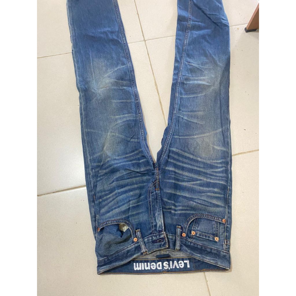 levis 502 denim