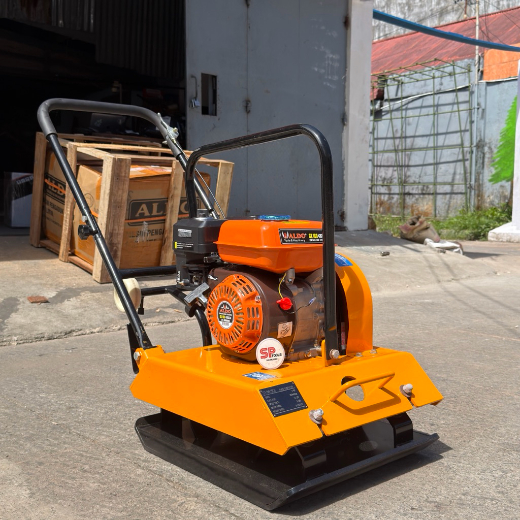 MESIN STAMPER KODOK / PLATE COMPACTOR / PEMADAT TANAH + ENGINE BENSIN GX160 SUMURA C90