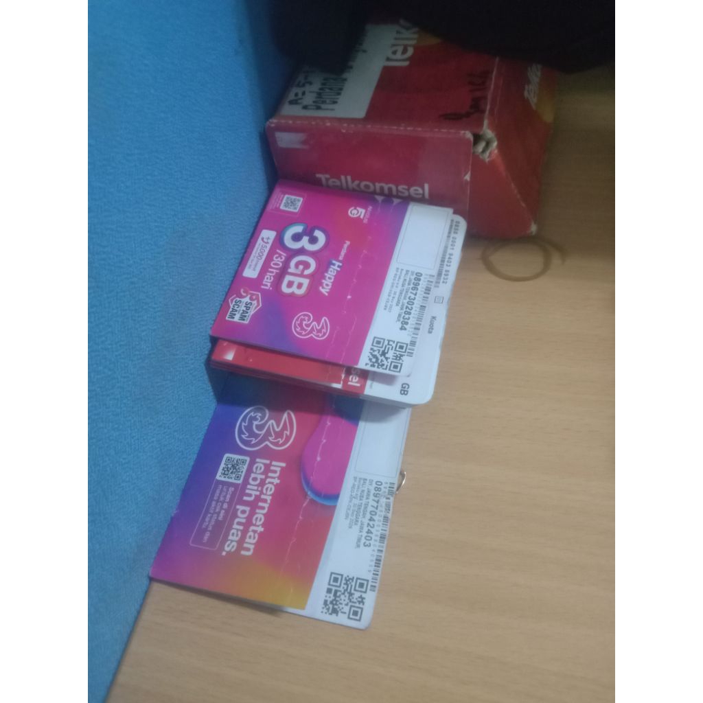 kartu tri siap pakai