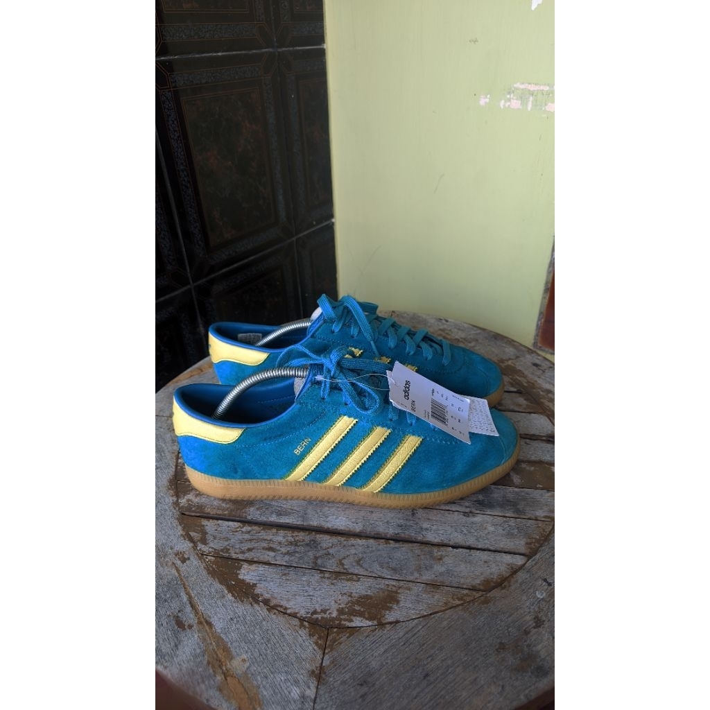 adidas bern archive blue