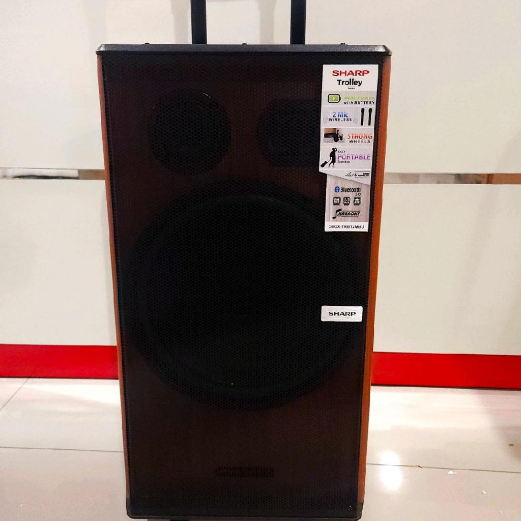 SPEAKER/ SPIKER PORTABLE BLUETOOTH 10IN POLYTRON PAS PRO 10F6 BS pabrik