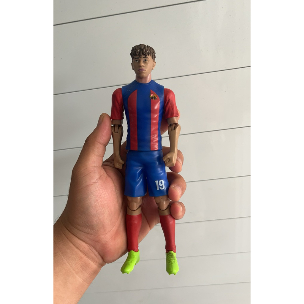 Figure player FC Barcelona Yamal