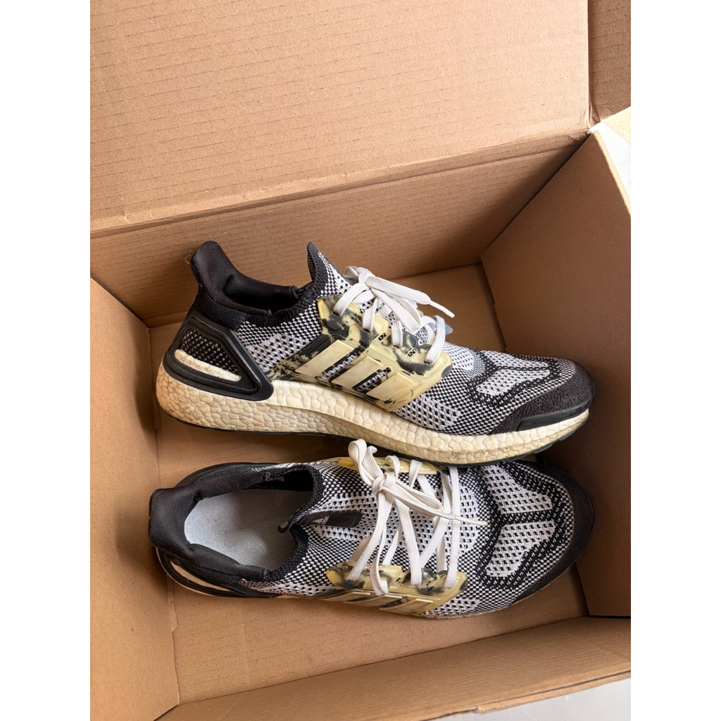 PRELOVED ADIDAS SHOES PRELOVED SEPATU ADIDAS