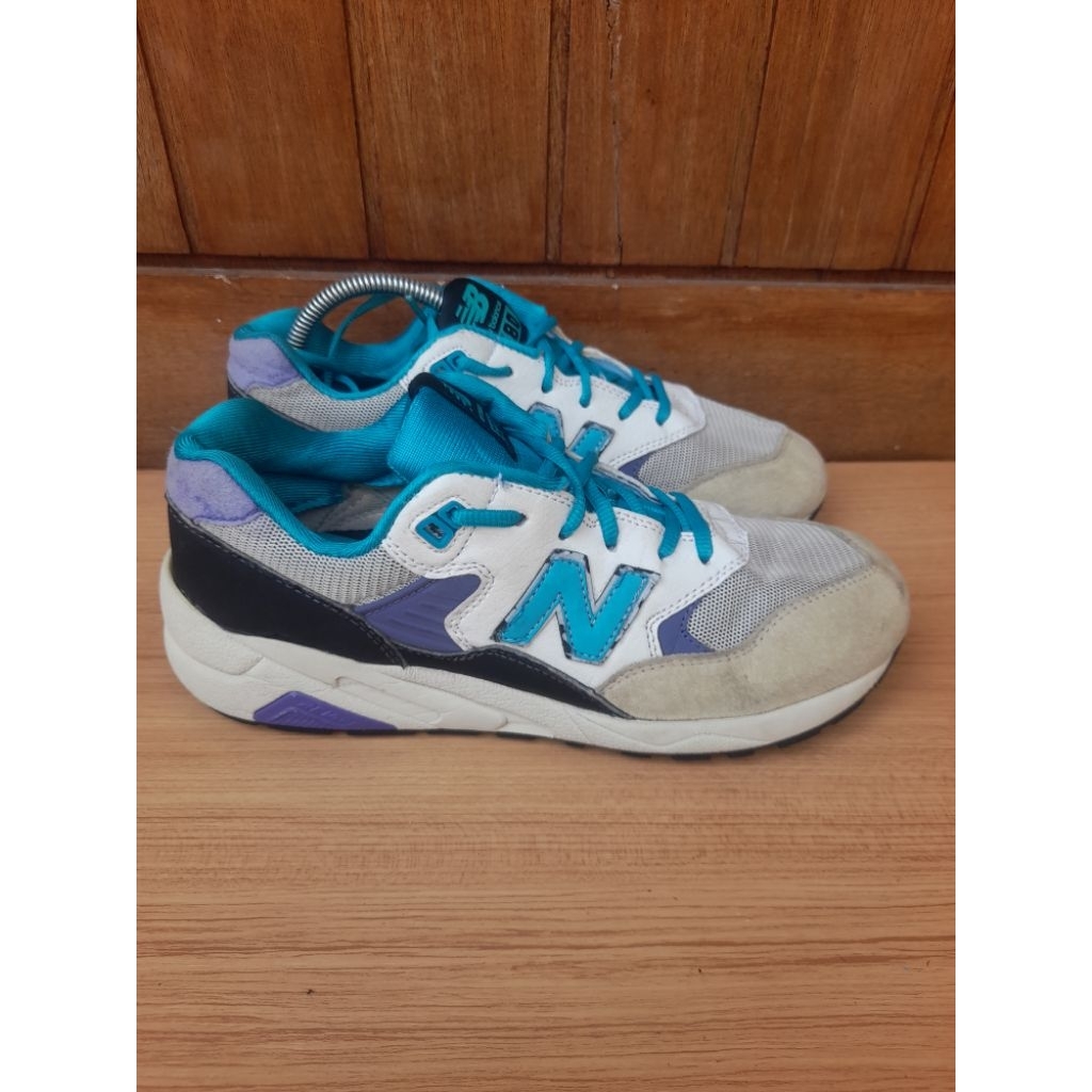 NB 580 size 41.5