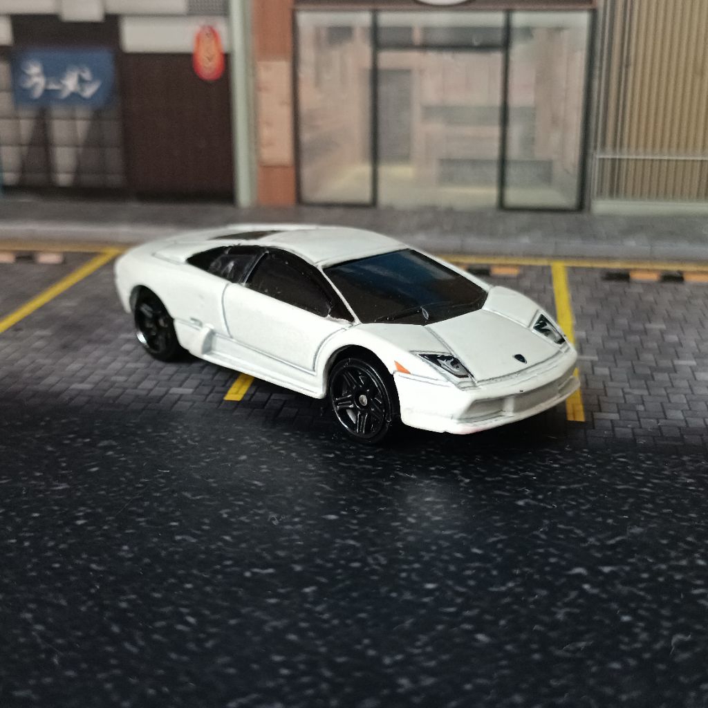 Hotwheels Lamborghini Murcielago putih bluecard LOOSE