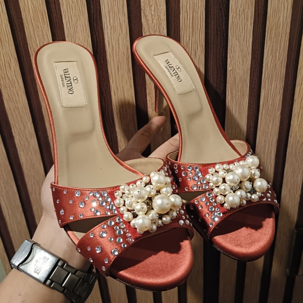 heels wanita branded authentic