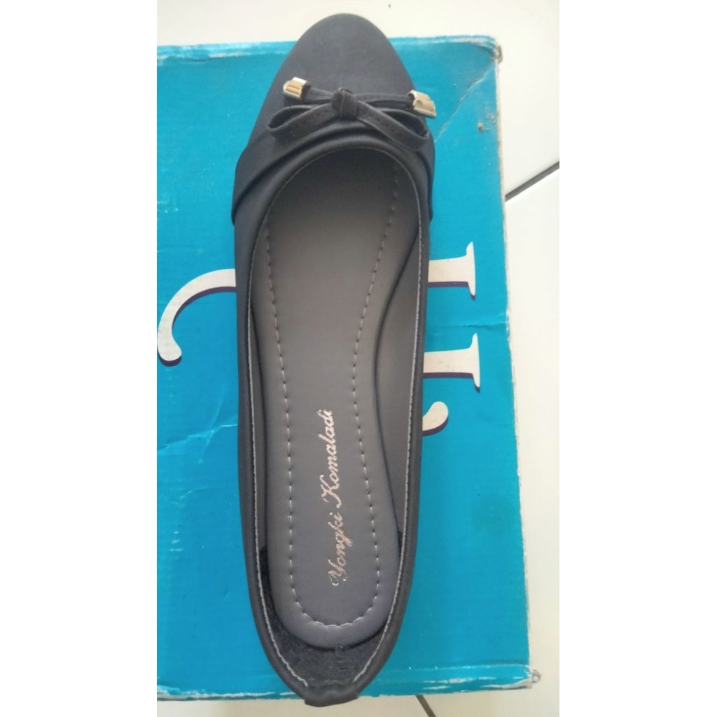 flatshoes yongki komaladi uk 40