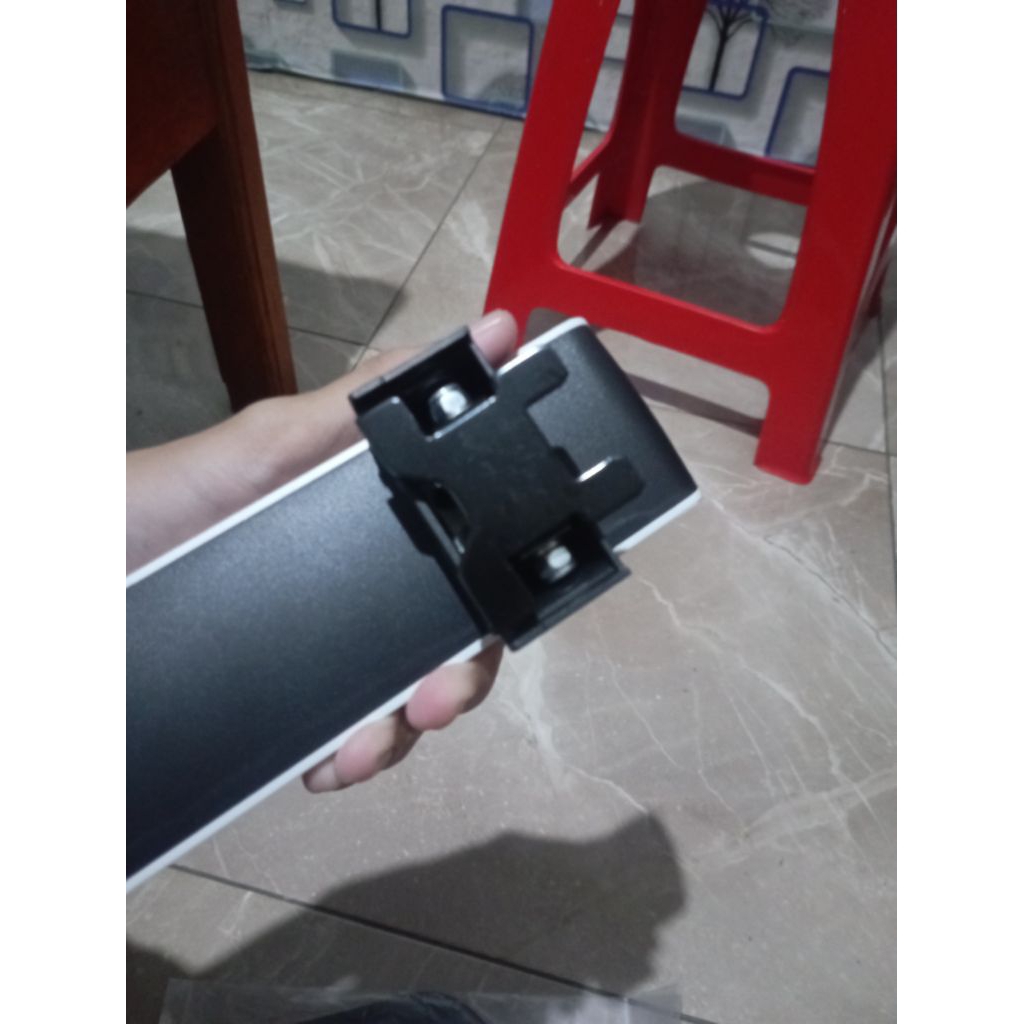 Stand Monitor Xiaomi G24i 2026