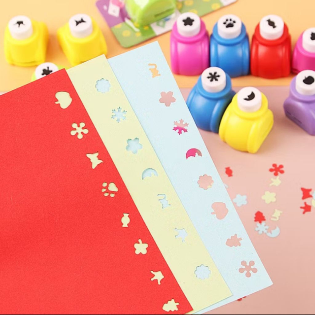 PEMBOLONG KERTAS MOTIF LUCU BERBAGAI MOTIF