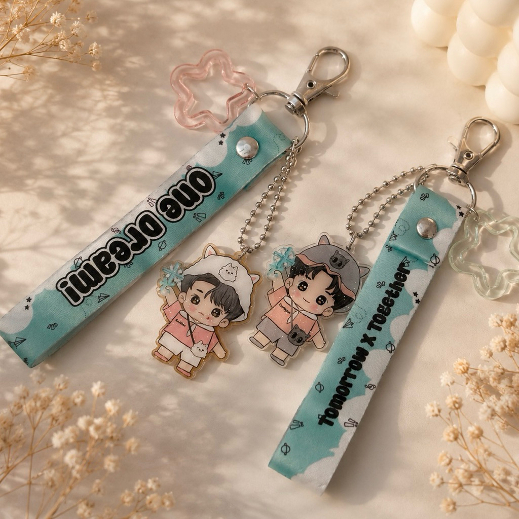 TomorrowXtogether keychain ready stock