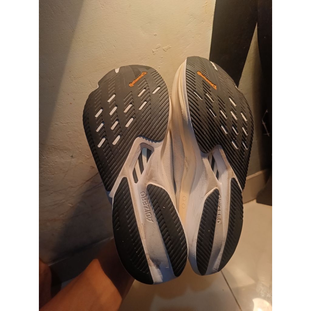 adidas runing second size 46