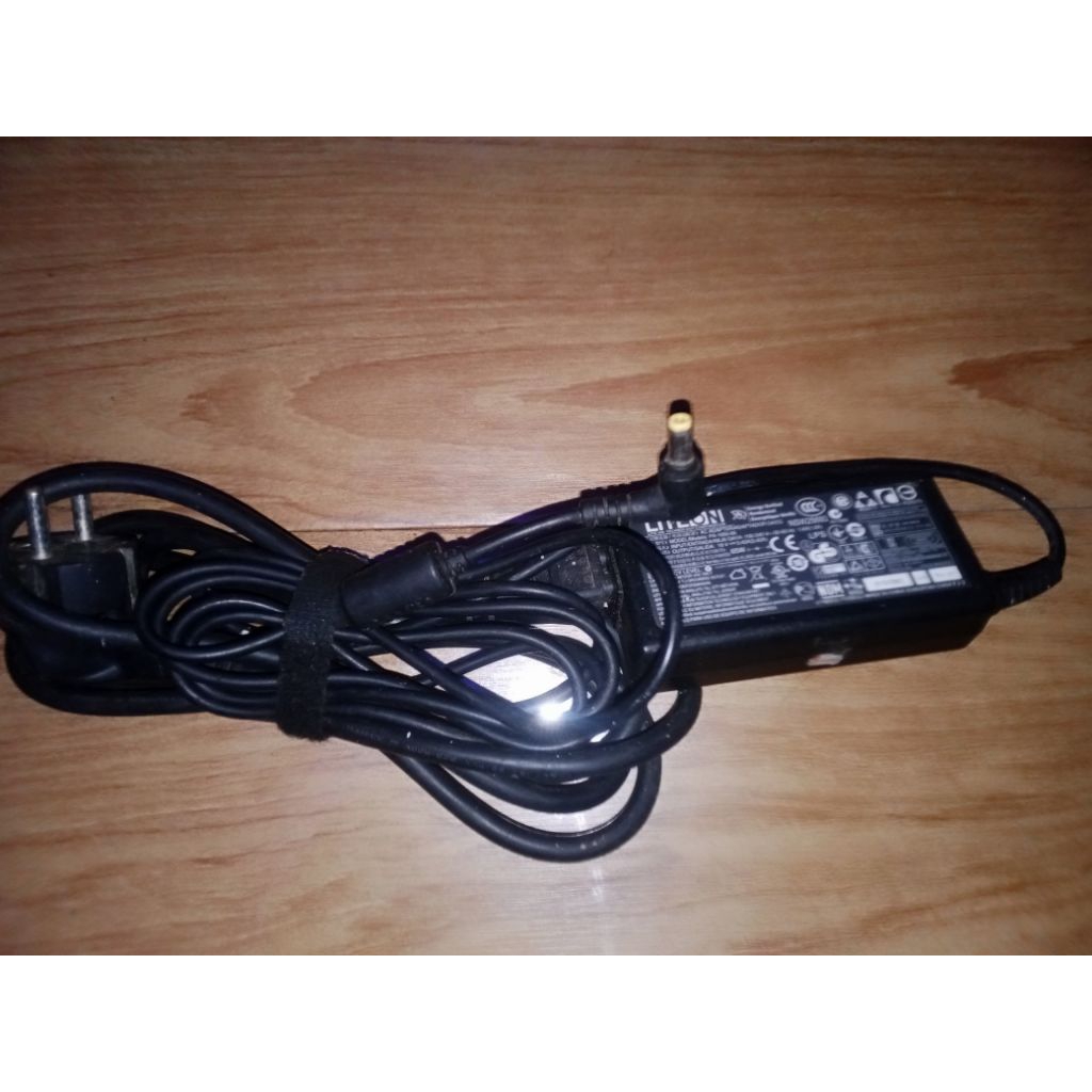 Charger Laptop Acer Original