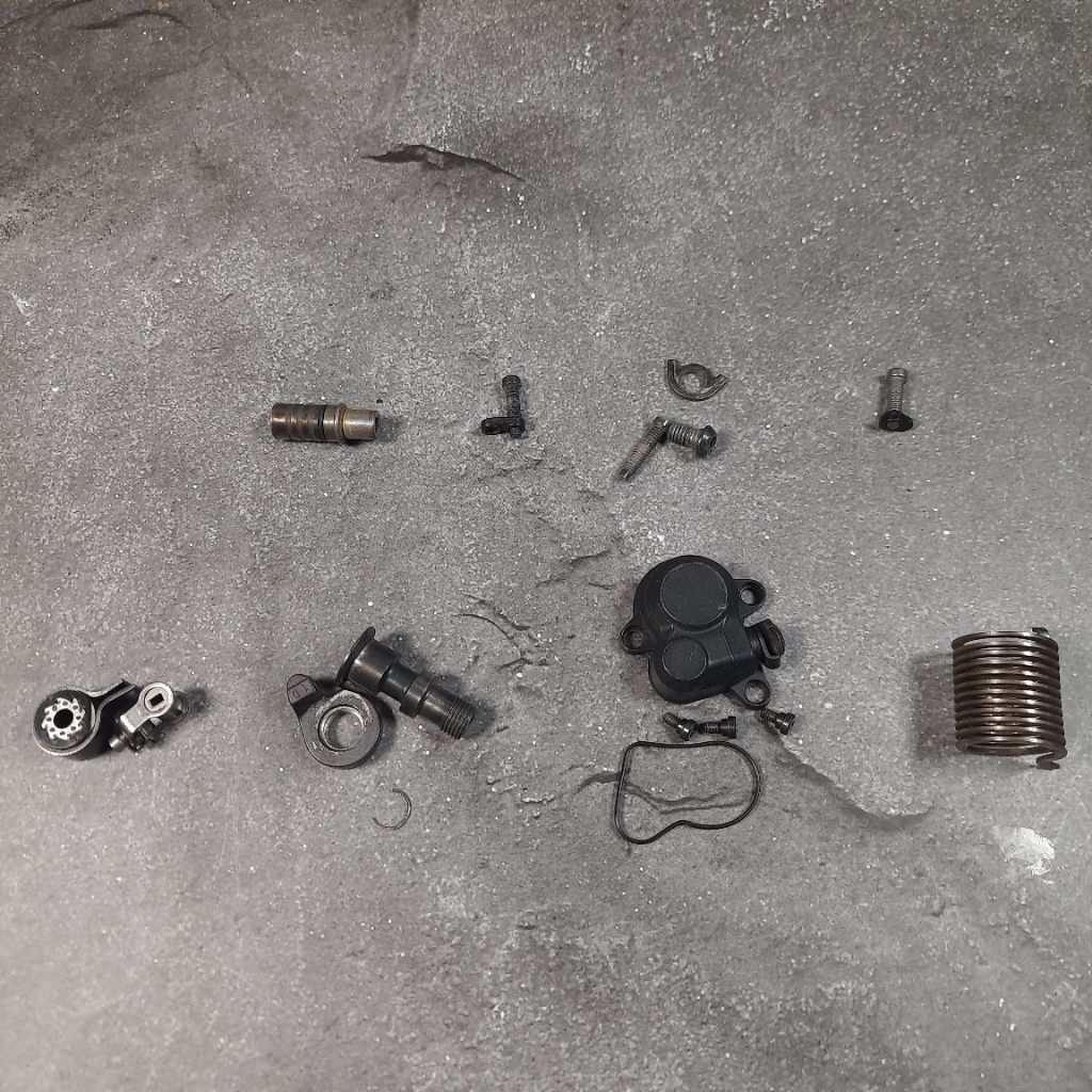 Shimano  Deore XT RD-M8100 Rear Derailleur Fixing Part & Bolt - Fixing Part RD Shimano Deore XT M810