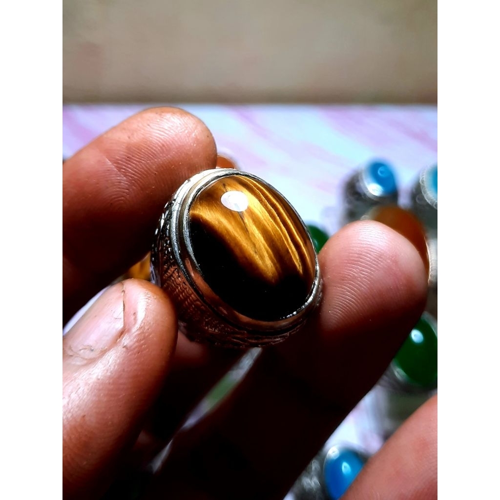 cincin batu tiger eye
