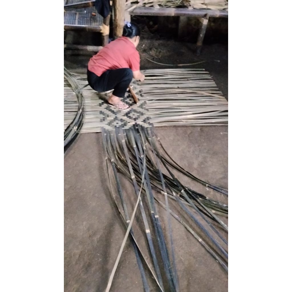Bilik bambu full hinis motif asliBilik Bambu Hinis Motif Anyaman 2x3 Meter | Dekorasi Dinding, Saung