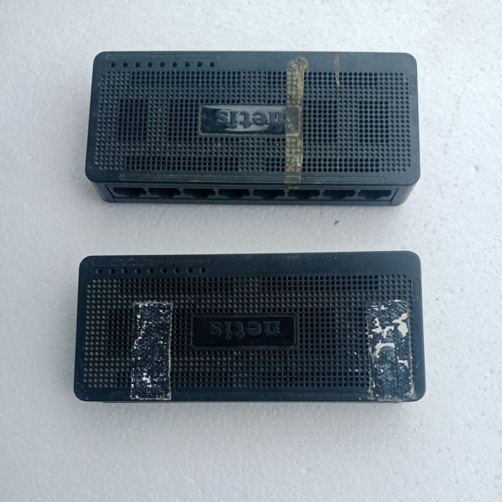 Hub 16 Port dan 8 Port