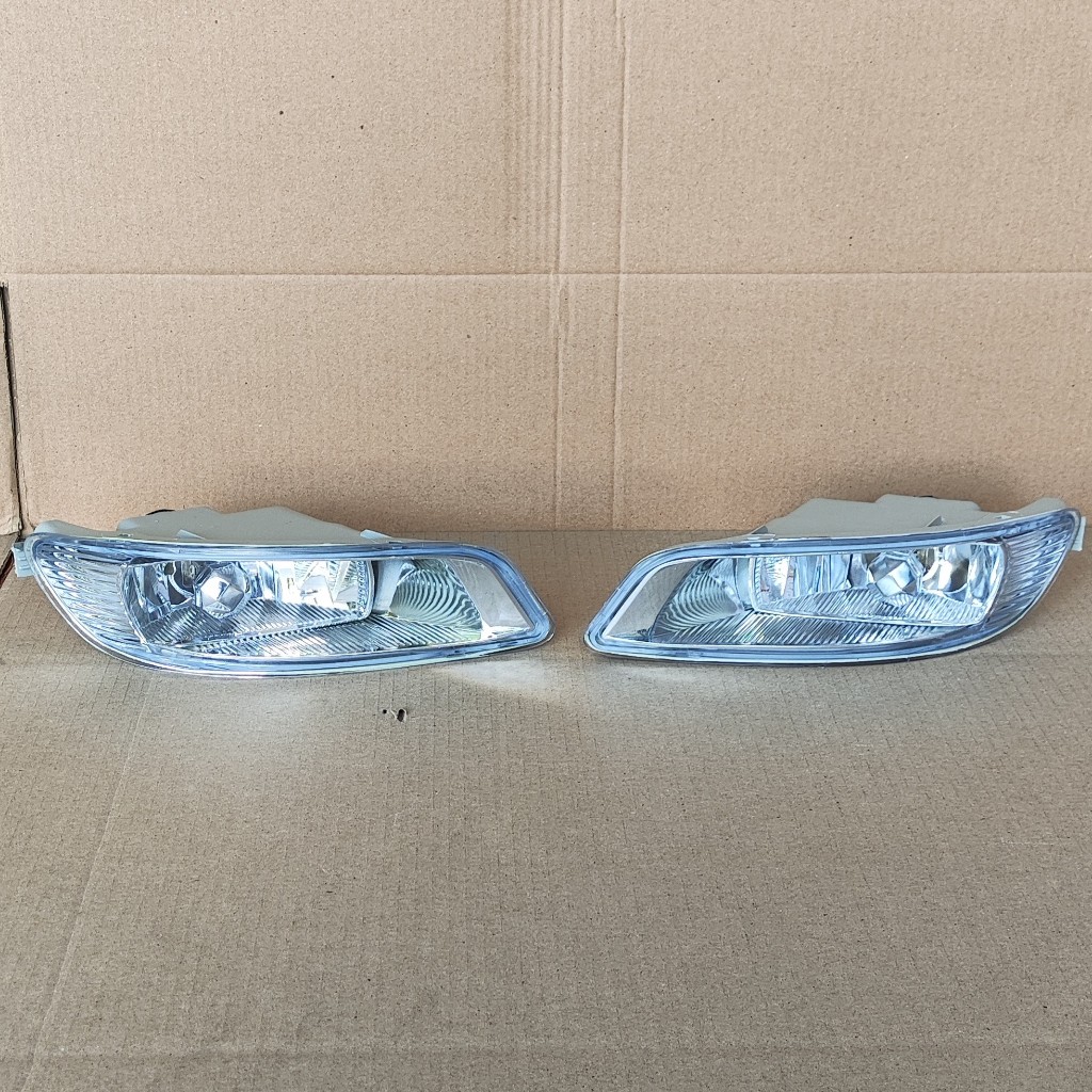 Foglamp Kijang Kapsul 2003-2004 - Lampu Kabut Toyota Kijang LGX Krista LX SGX
