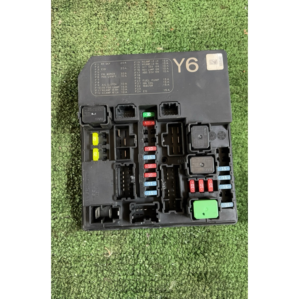 IPDM fuse box grand livina l11 matic kode Y6