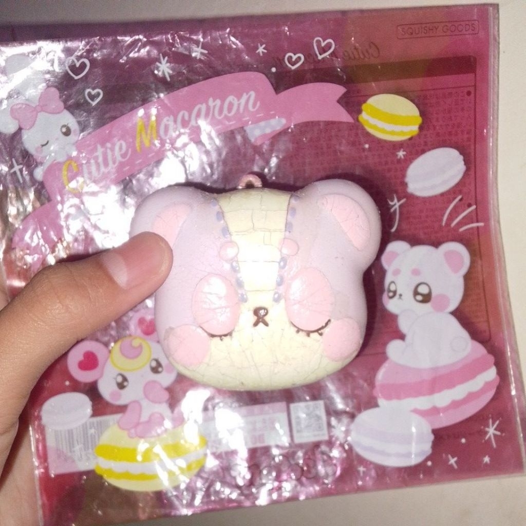 SQUISHY IBLOOM MACARON ASLI ADA OP NYA CRACKS AND LIL (MOHON BACA DESKRIPSI SEBELUM MEMBELI)