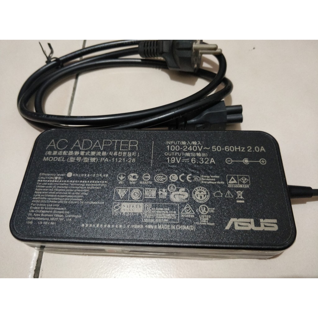Charger laptop Asus 120W bekas