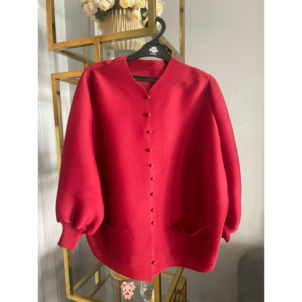 Preloved Premium Pleats