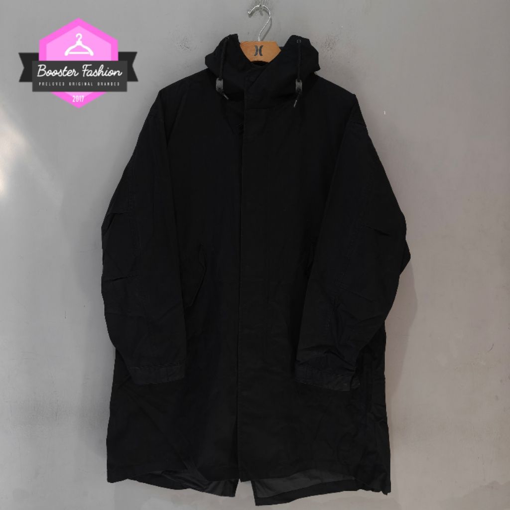 JAKET PARKA UNIQLO HOODIE BLOCKTECH FISHTAIL BLACK ORIGINAL SIZE XL-2XL