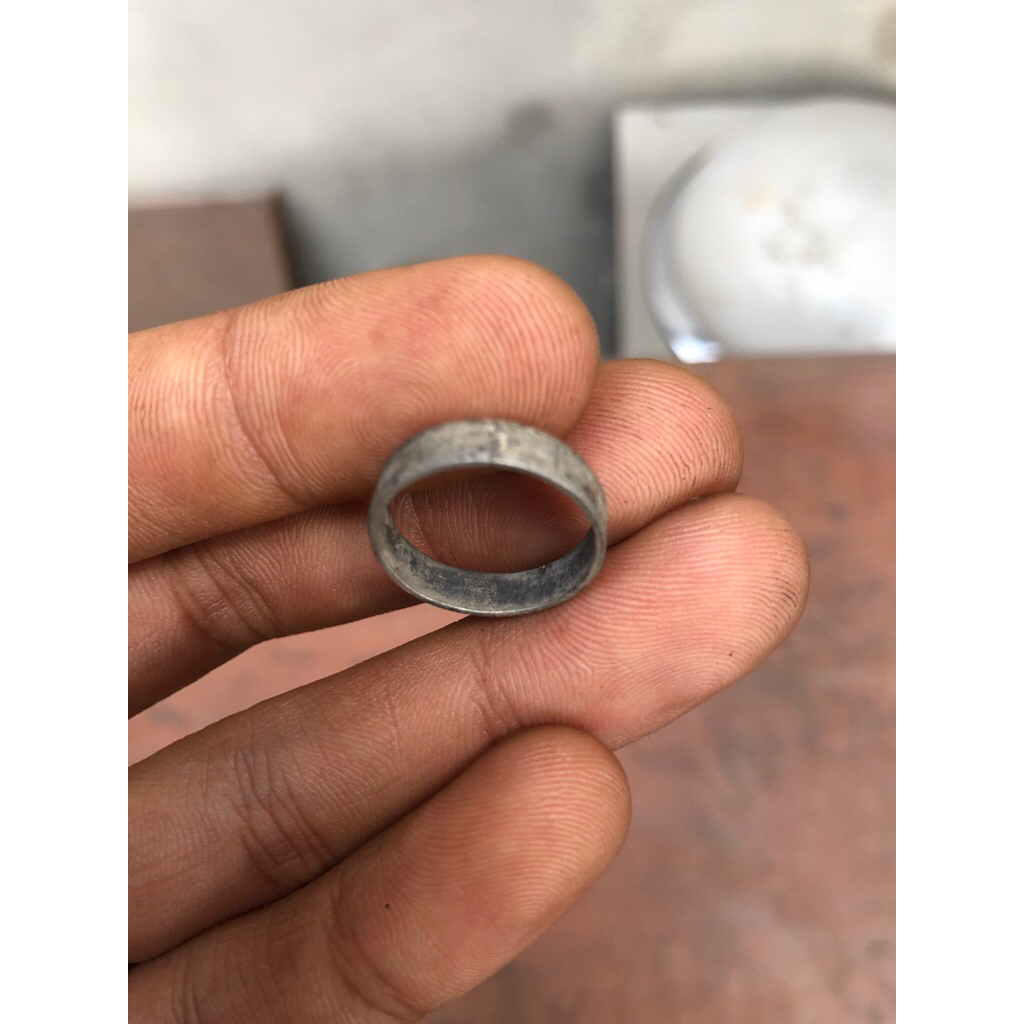 Cincin perak temuan lawas