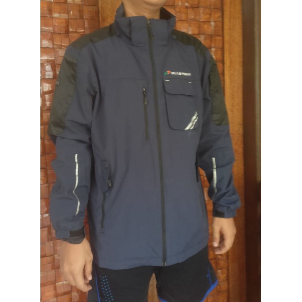 jaket outdoor T-Buc , jaket outdoor anti air