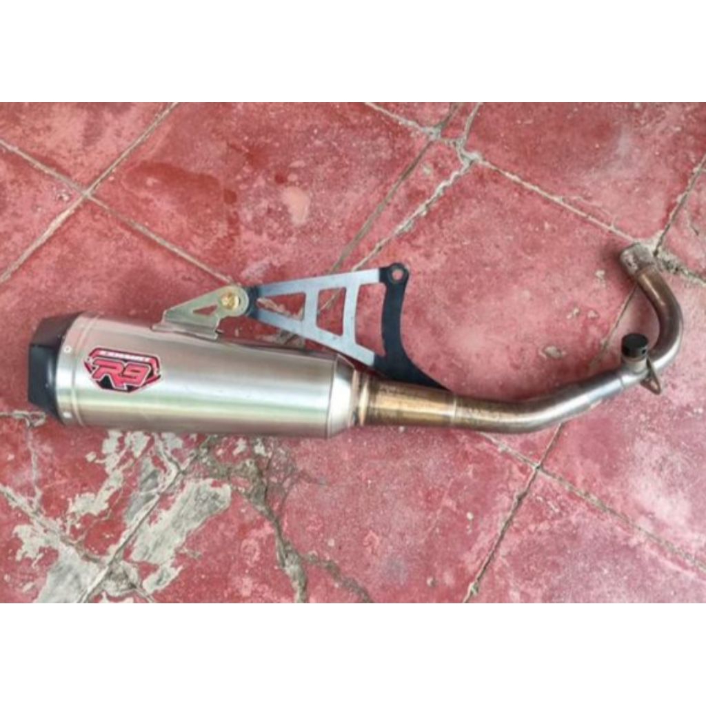 Knalpot R9 vespa matic