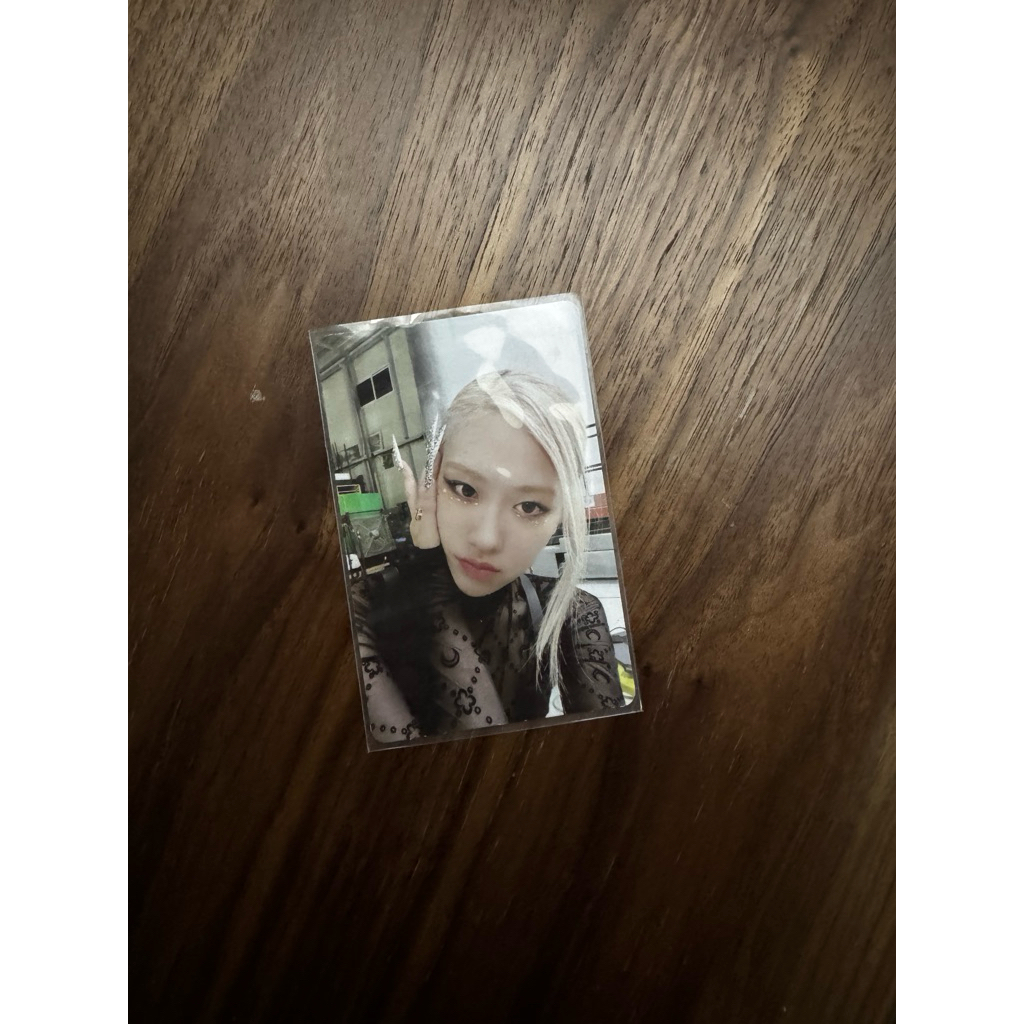 rose born pink photocard