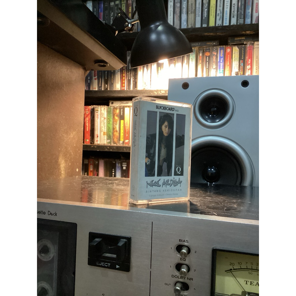 kaset pita nike ardila bintang kehidupan