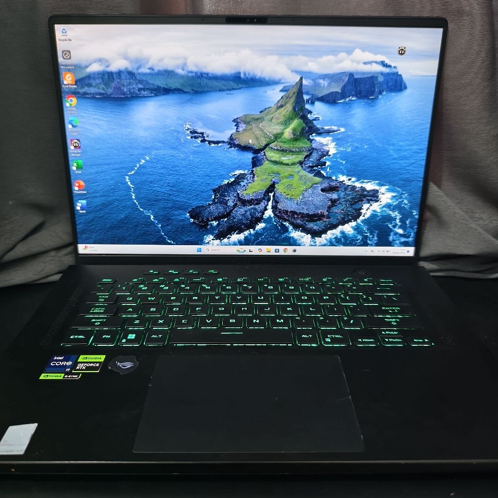 Laptop Asus ROG Zephyrus M16 Gu604VI i9-13900H/32GB/512GB GEN4/RTX 4070 8GB/QHD+ 240Hz Second