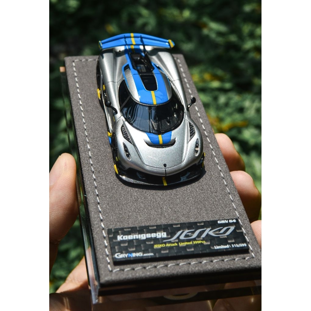 Gryning Model Koenigsegg Jesko Attack Swedish Flag Resin 1/64