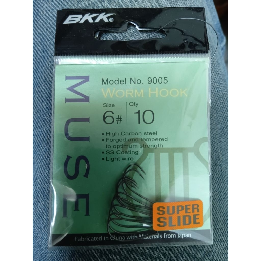 Worm Hook BKK MUSE 9005