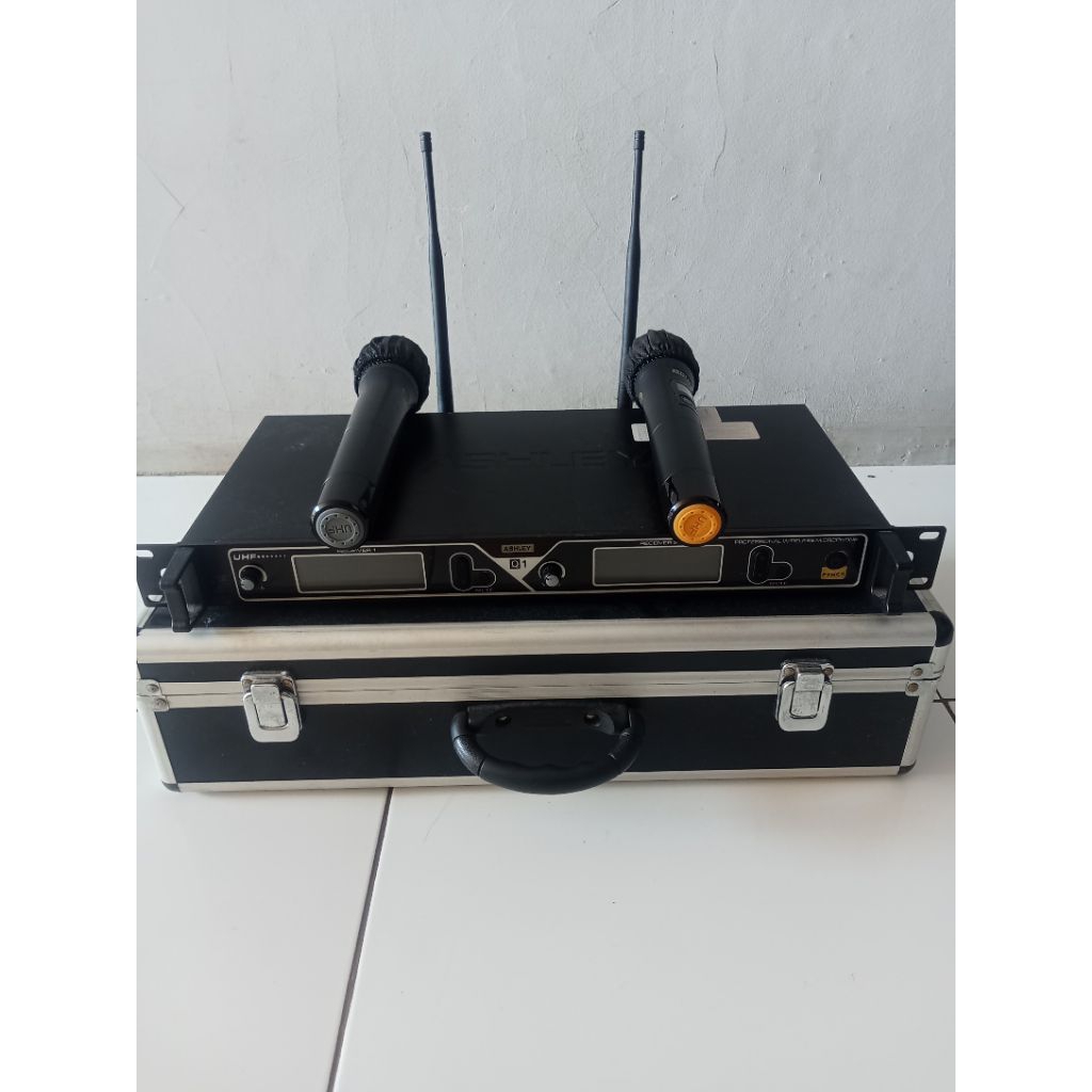 Mic weirless Ashley bekas murah