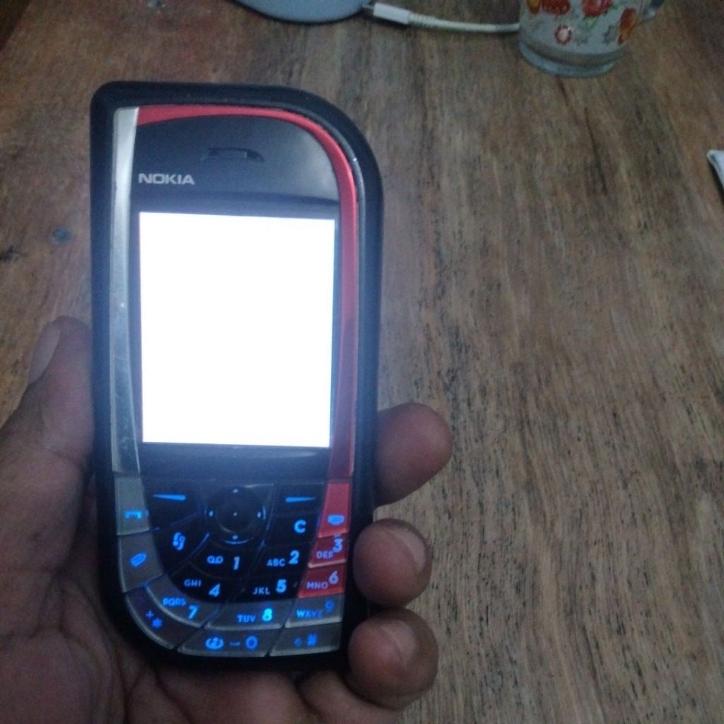 Nokia7610
