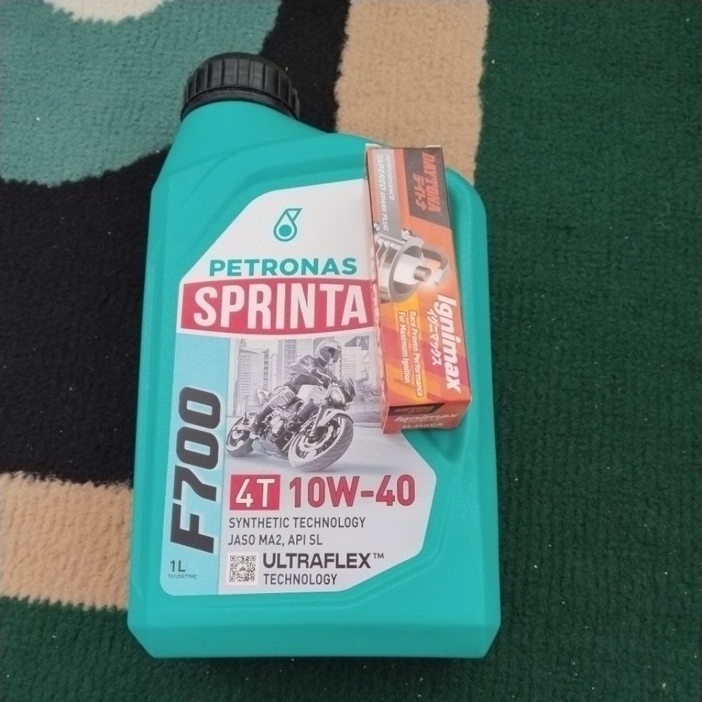OLI Petronas F700 PAhe 2 paket hemat oli motor 4T10W-40 1 liter Busi daytona D-D8EA original